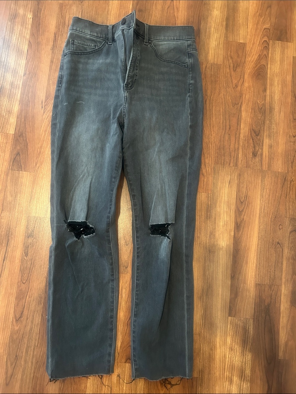 Express Straight-Leg Distressed Knee Jeans - Black Wash